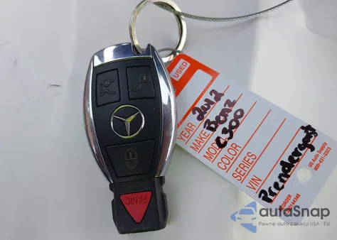 2012 Mercedes-Benz C 300 Luxury 4Matic/Sport 4Matic from USA, damaged, VIN WDDGF8BB9CR195693